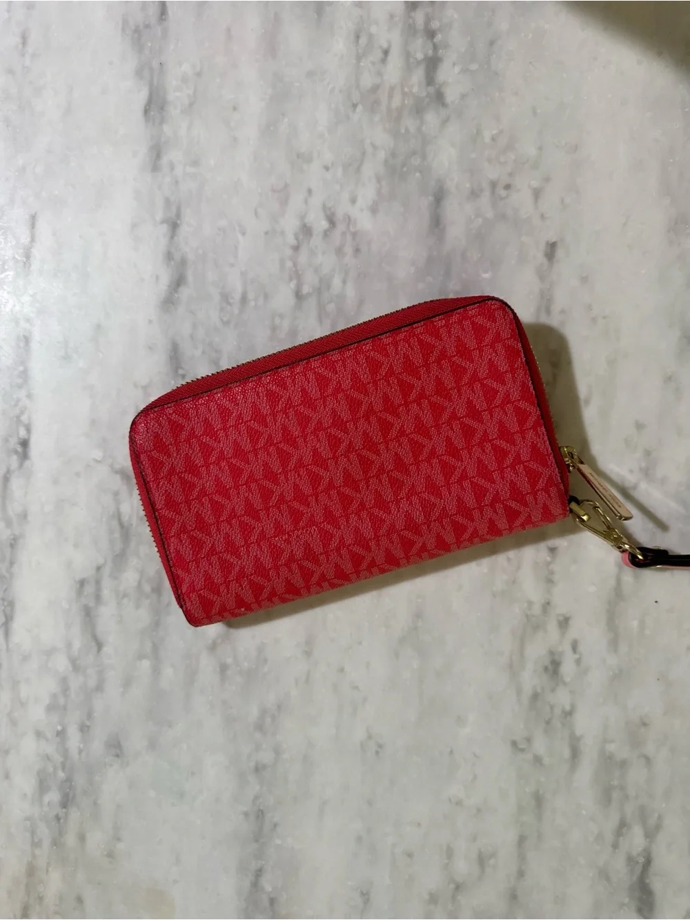 Michael Kors Coral Signature Zip Wristlet Wallet with Gold Hardware w Pockets